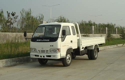 车型参数  公告型号 bj2005p 公告批次 140 品牌 北京 类型 低速货车