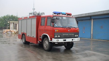 赛沃照明消防车 shf5100txfzm40