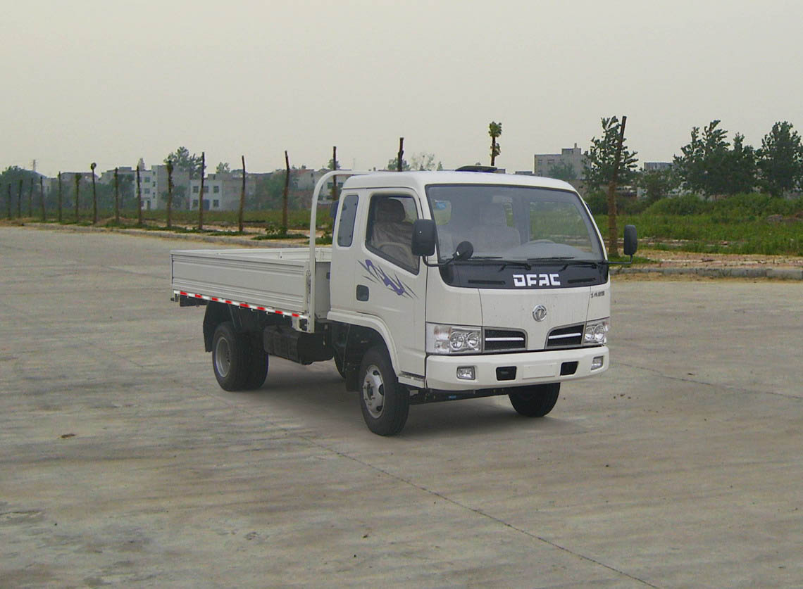 东风载货汽车 eq1030gz76d3