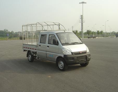 五菱仓栅式运输车 lqg5029ccyspf