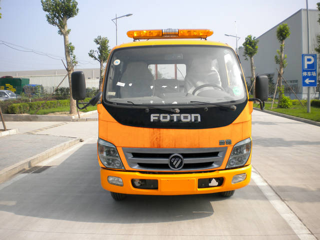 福田工程抢险车 bj5049z8ad6-s