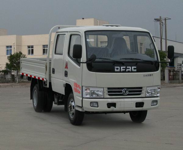 东风轻型载货汽车 dfa1020d30db