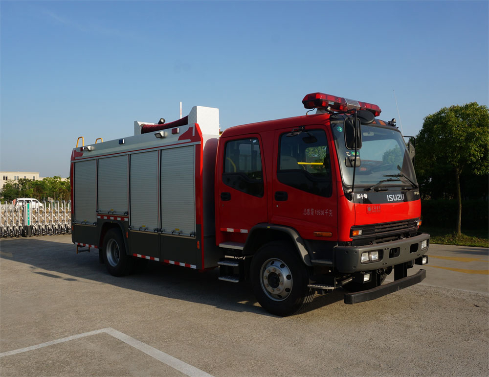 金盛盾水罐消防车 jdx5160gxfsg60/w5