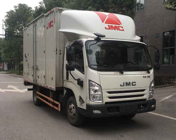 江铃厢式运输车 jx5045xxytg26