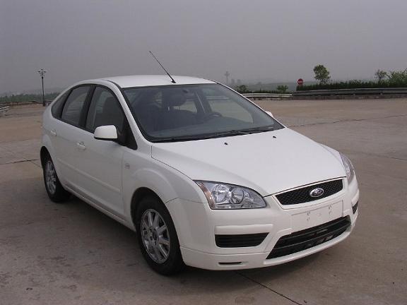 福克斯(FOCUS)_CAF7180N_轿车_汽车公告