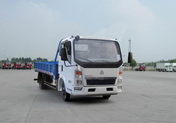 中国重汽 HOWO 107马力 栏板式 排半 轻卡 ZZ