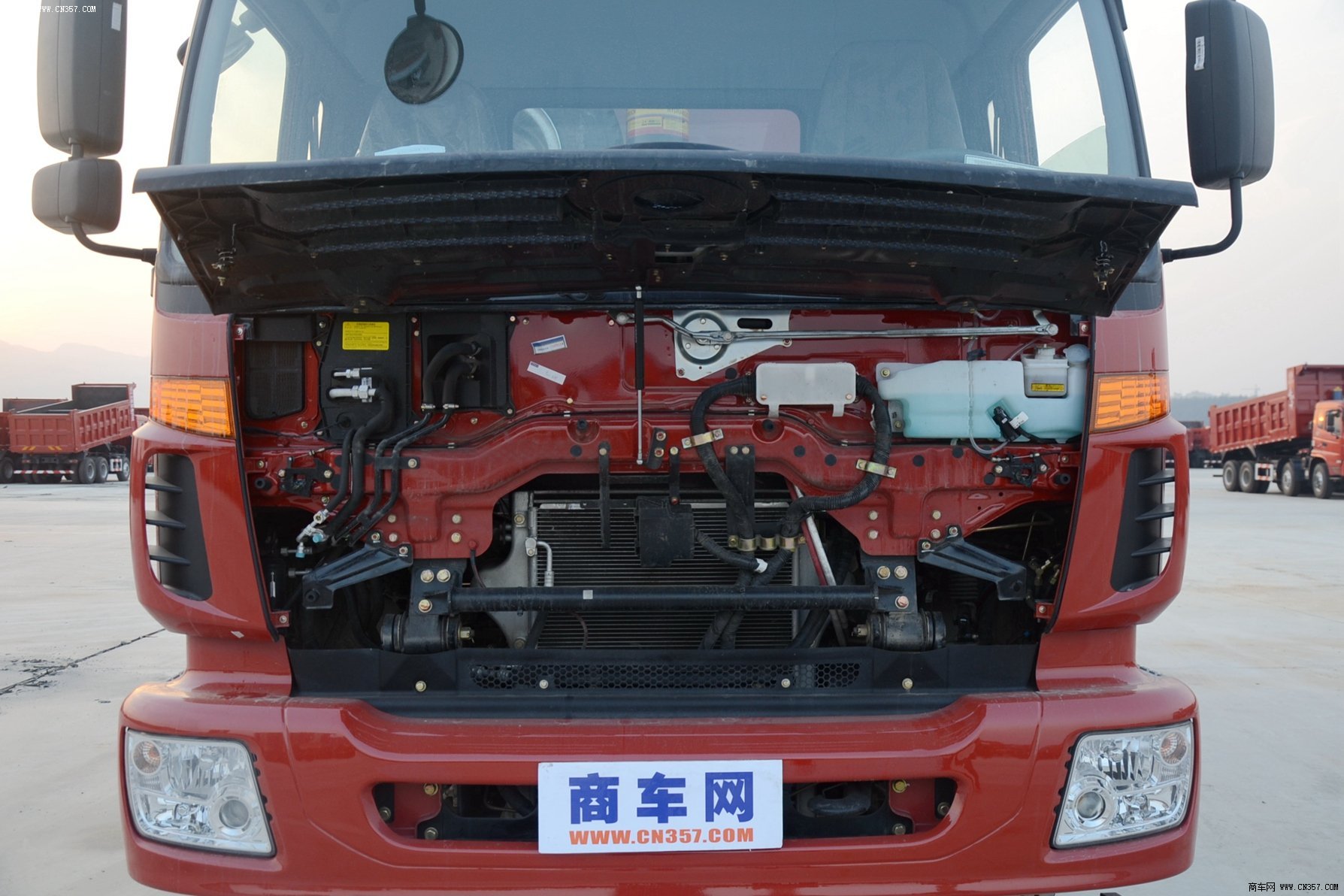 福田 欧曼etx 重卡 270马力 8×4 自卸车 bj3312dmpjc-xa