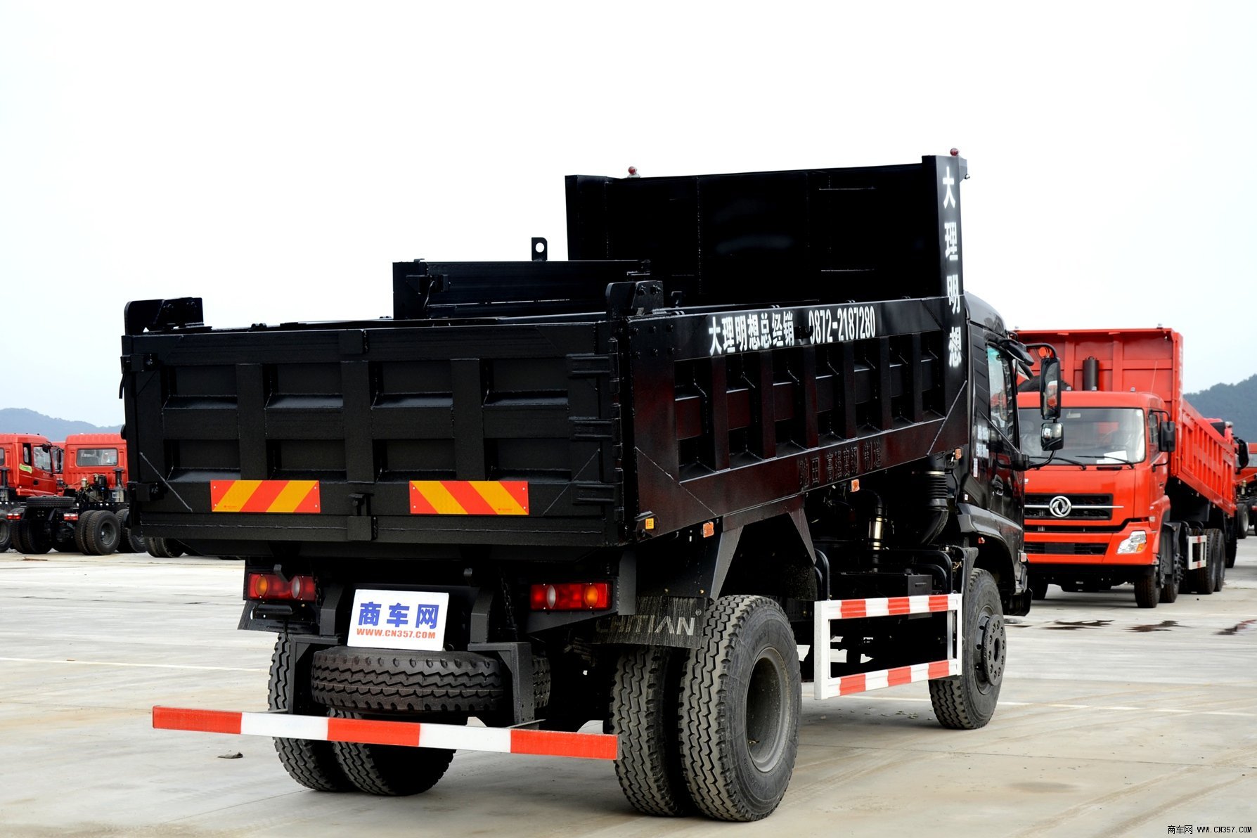 东风 天锦 中卡 220马力 4×2 自卸车 dfl3120b6