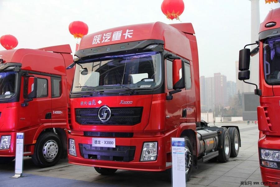 【陕汽 德龙X3000 重卡 460马力 6×6 牵引车 