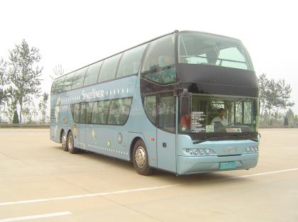 青年豪华旅游客车 jnp6137s-1e