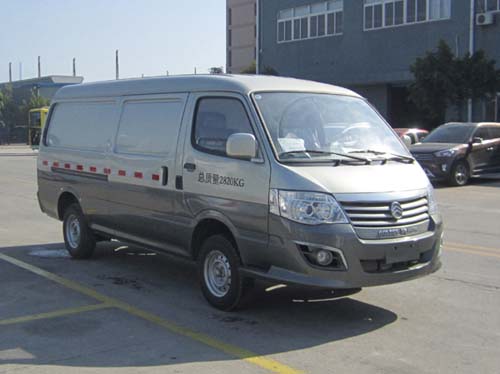 厦门金旅 金旅海狮 102马力 2-5人 厢货车(XML