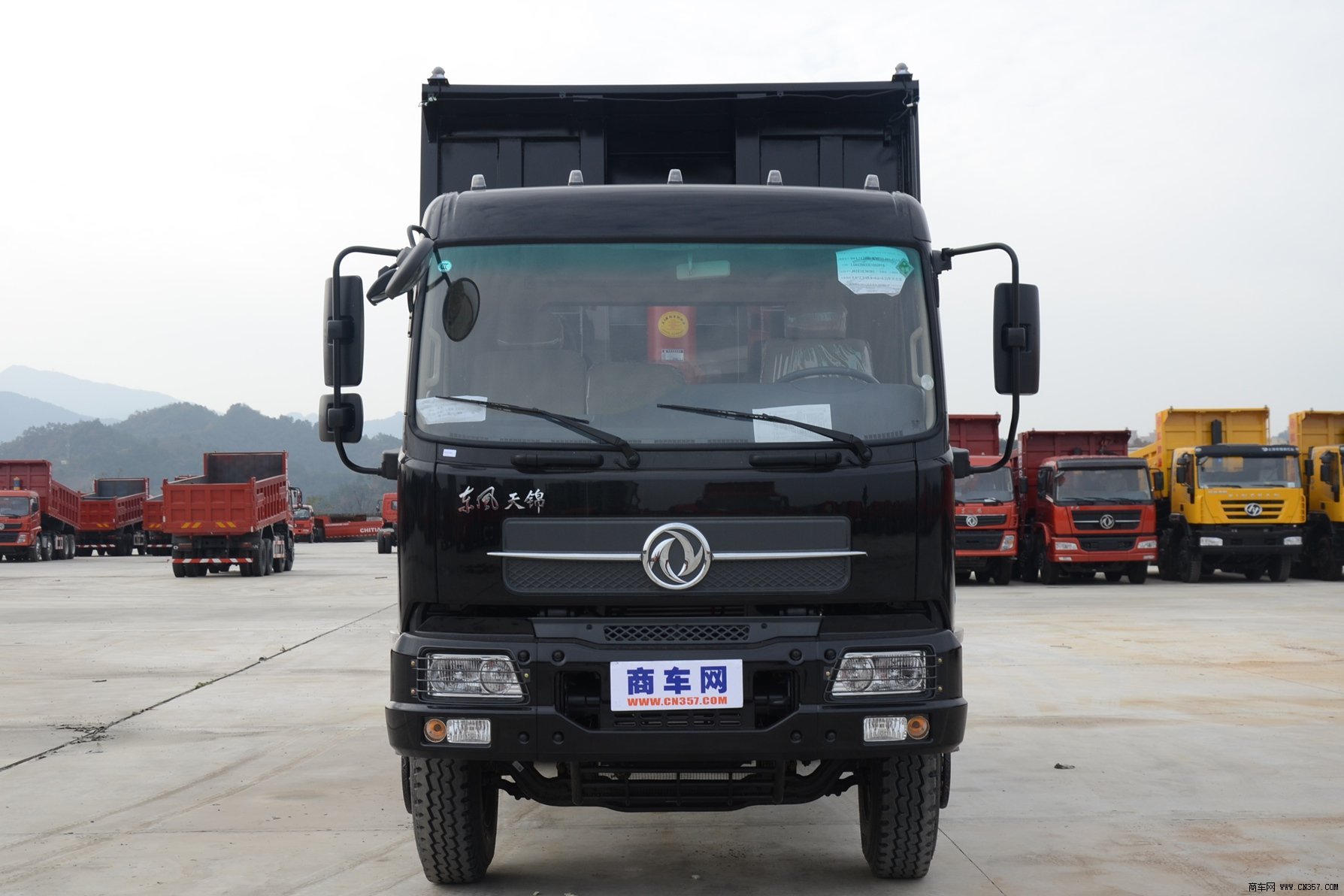 东风 天锦 中卡 220马力 4×2 自卸车 dfl3120b6