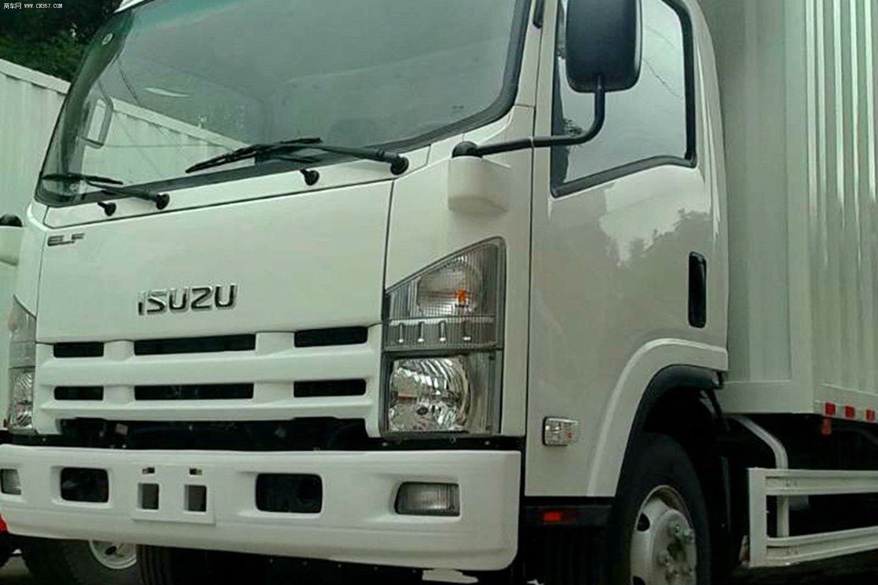 慶鈴 五十鈴700p 中卡 190馬力 4×2 廂式 單排 載貨車 ql5100xxy9m